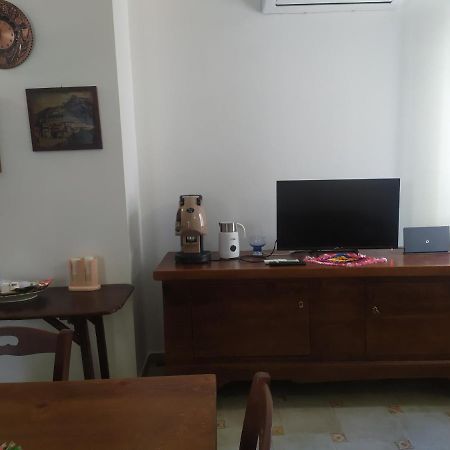 Il Pittore - Guest House Valsinni Luaran gambar