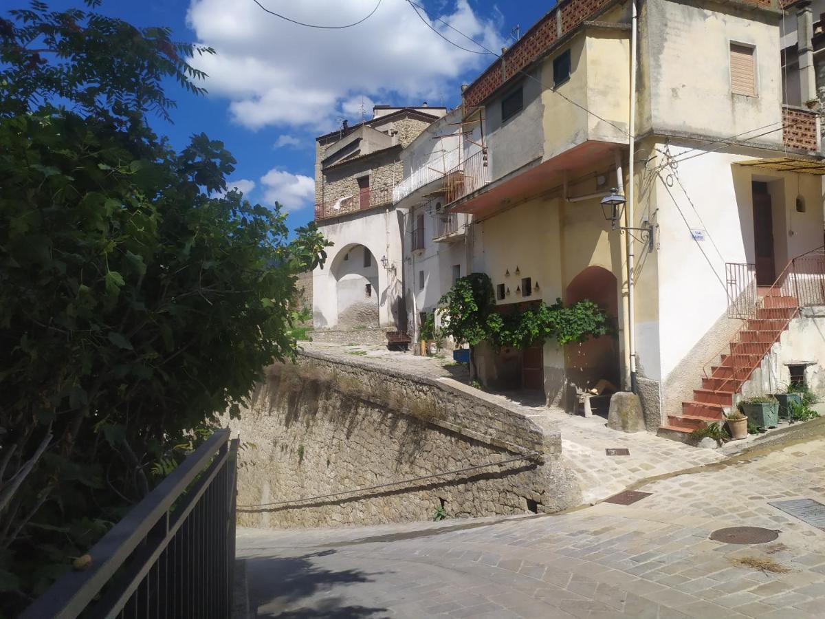 Il Pittore - Guest House Valsinni Luaran gambar